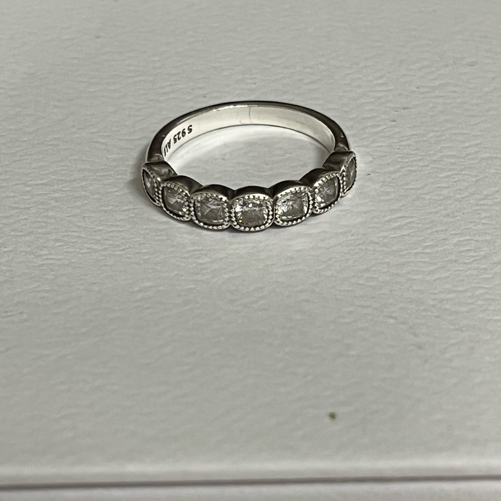 Pandora Ring Size 6